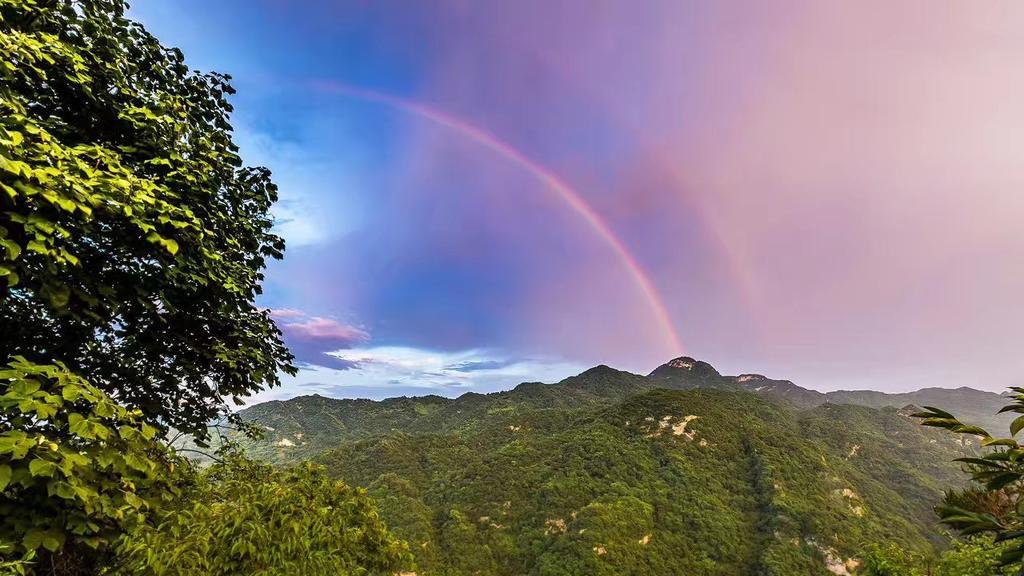 Wudangshan Tianle Hotel Shiyan  Εξωτερικό φωτογραφία